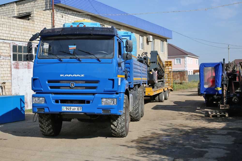 ГНБ Горизонтально-направленное бурение Прокол под дорогой