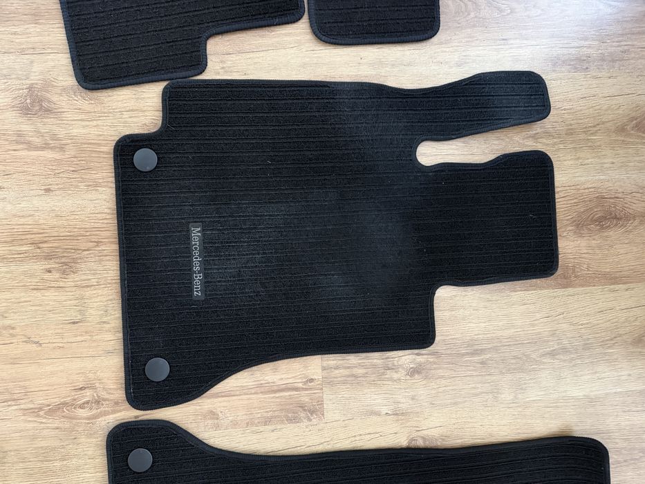 Covorase Mocheta  Mercedes C Classe w205  Set Presuri vara