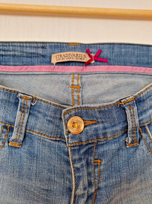 Дънки Stradivarius