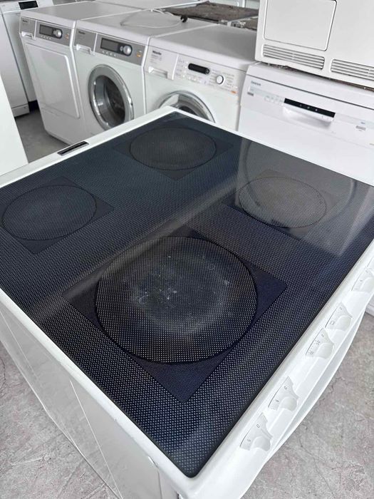 Печка +гаранция. Керамичен плот. Конвекция. Безплатна доставка в София