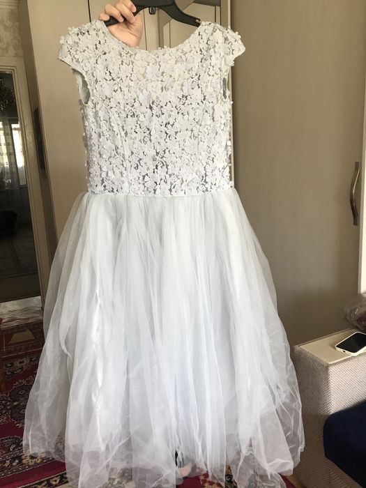 Платье вечернее.