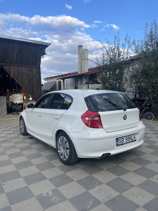 BMW Seria 1 0 — imagine 5