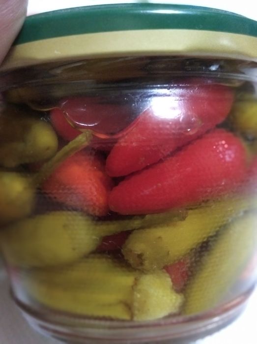 Горький перец в маринаде