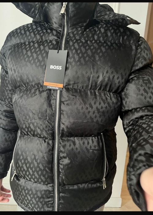 Geaca Boss marimi m si L