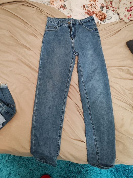 Отдам вещи г. Сатпаев