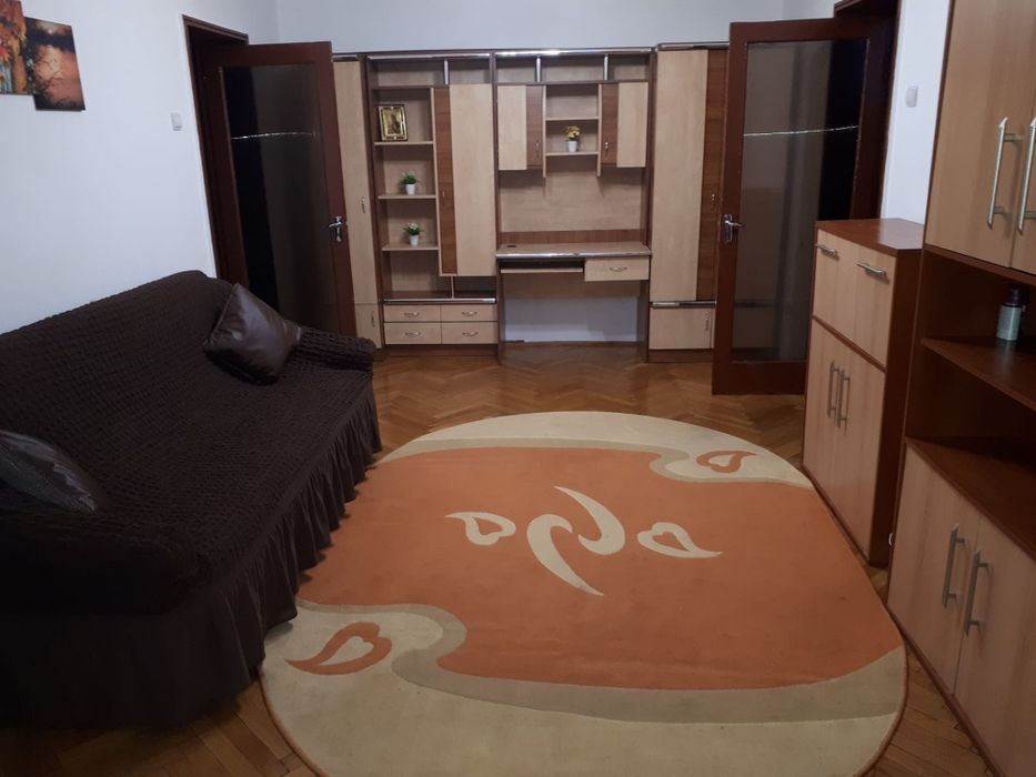 Apartament două camere FARA AGENTI