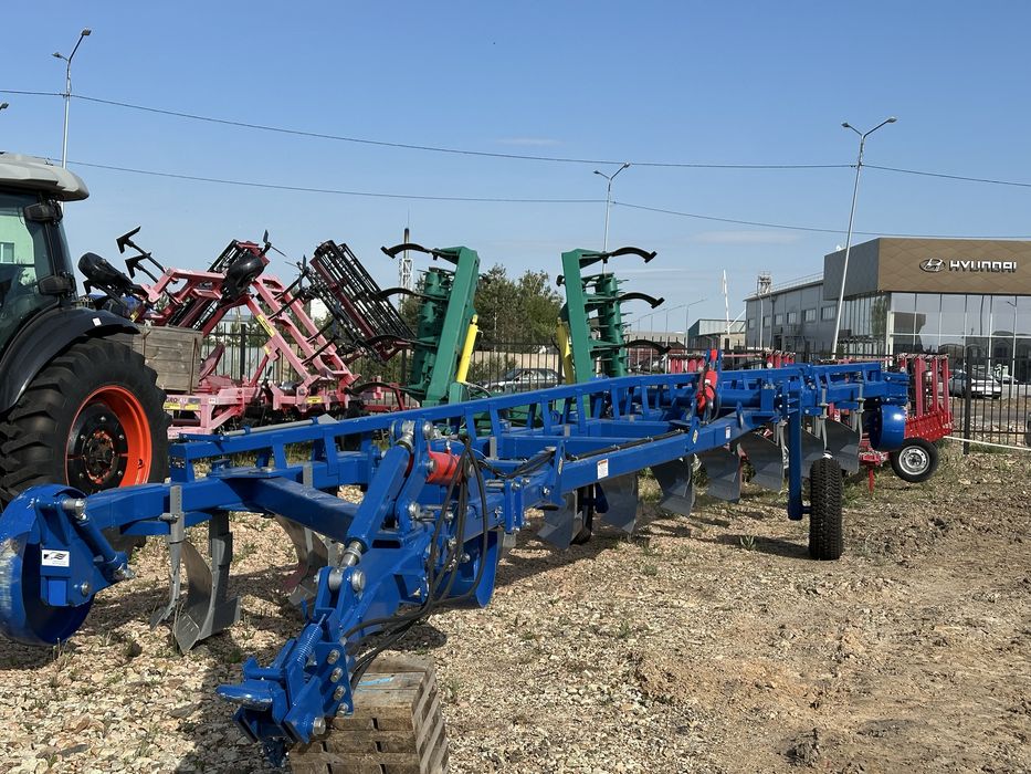 Плуг полунавесной ПП-(9+2)Х35