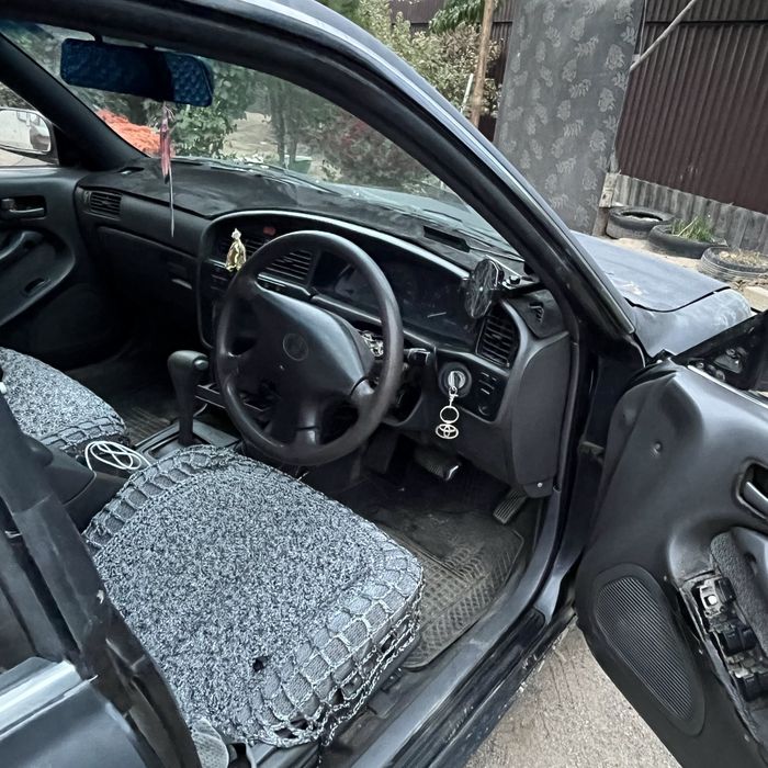 Toyota Vista sv30 2литр
