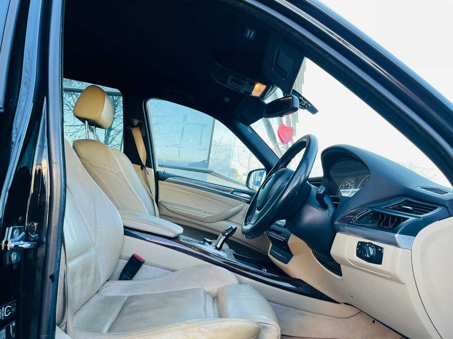 Scaun Far stop Plafon Caroserie Capota bara usa haion Punte BMW X5 E70