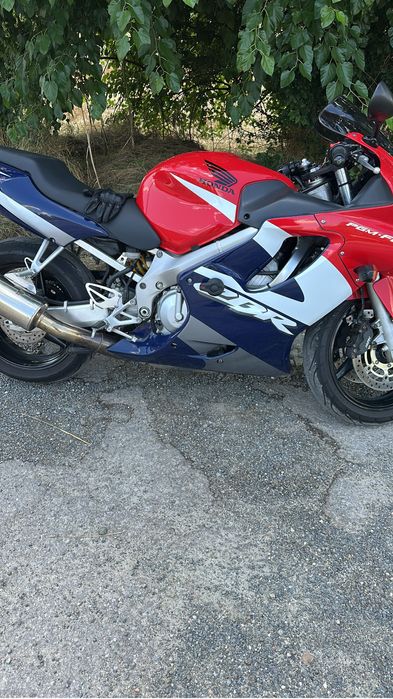 Honda cbr600 f4i in stare perfecta ca noua