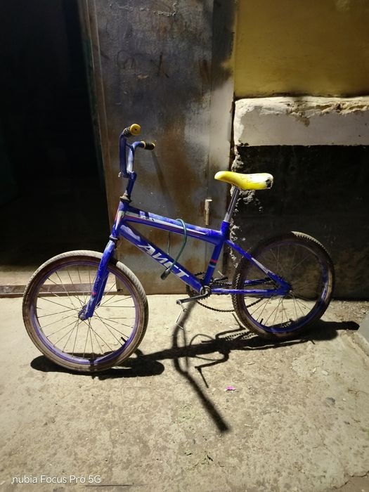 Продаеться велосипед