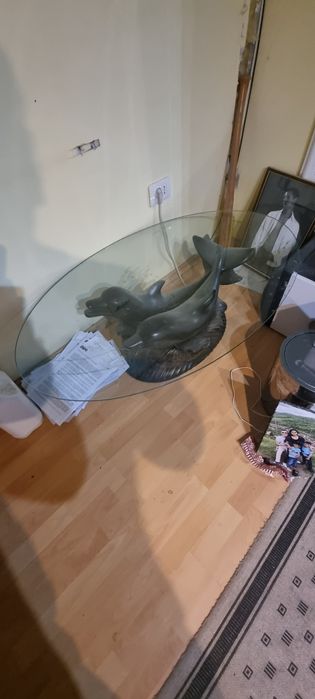 Măsuță Sticlă cu picior in formă de delfini
