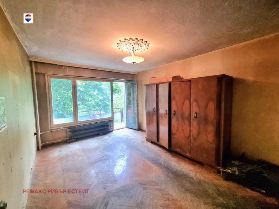 Тристаен апартамент за продажба кв. Възраждане