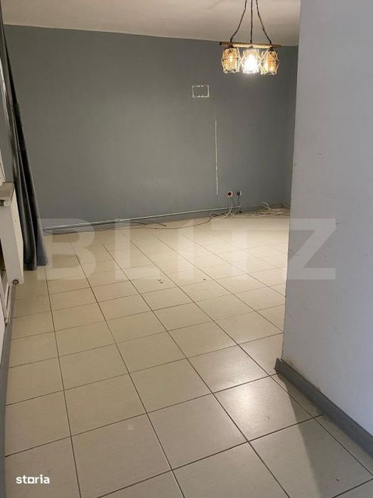 Spatiu comercial, 100 mp cladire, 200 mp curte/parcare, zona Frumoasa