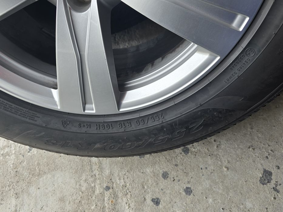 4 Броя 255/60/18 Pirelli 2x6,8mm 2x6mm