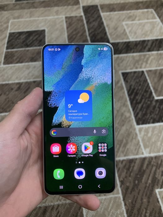 Samsung S21 FE срочно