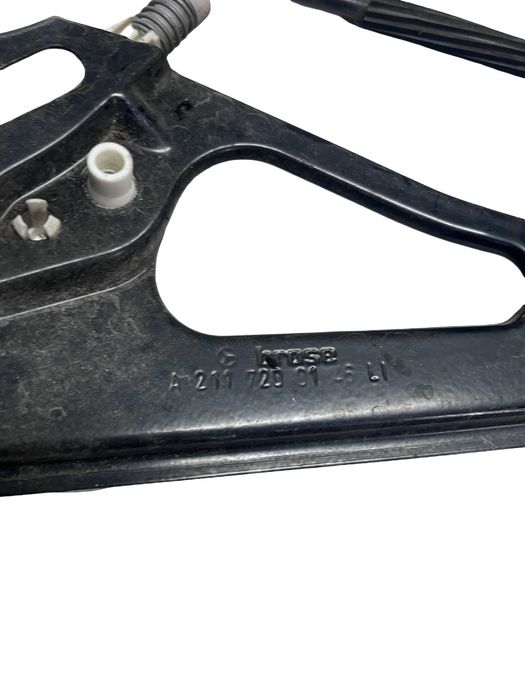 Macara Geam Stanga Fata Mercedes-Benz E-Class W211 2002 - 2009 A211720