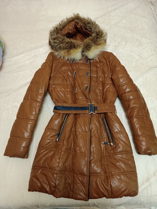 Продам зимний пуховик