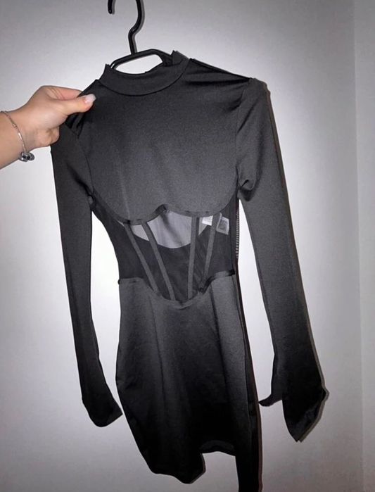 Черна рокля SHEIN