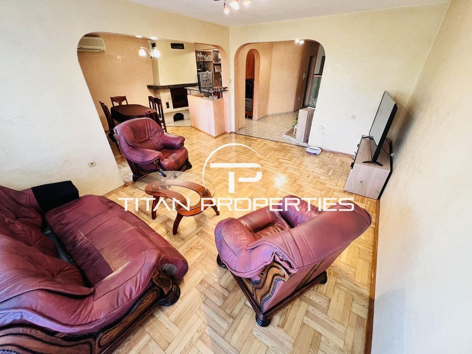 Дава се под наем Тристаен апартамент в Бургас, Лазур - 105 кв.м за 698.19 € - Снимка #1