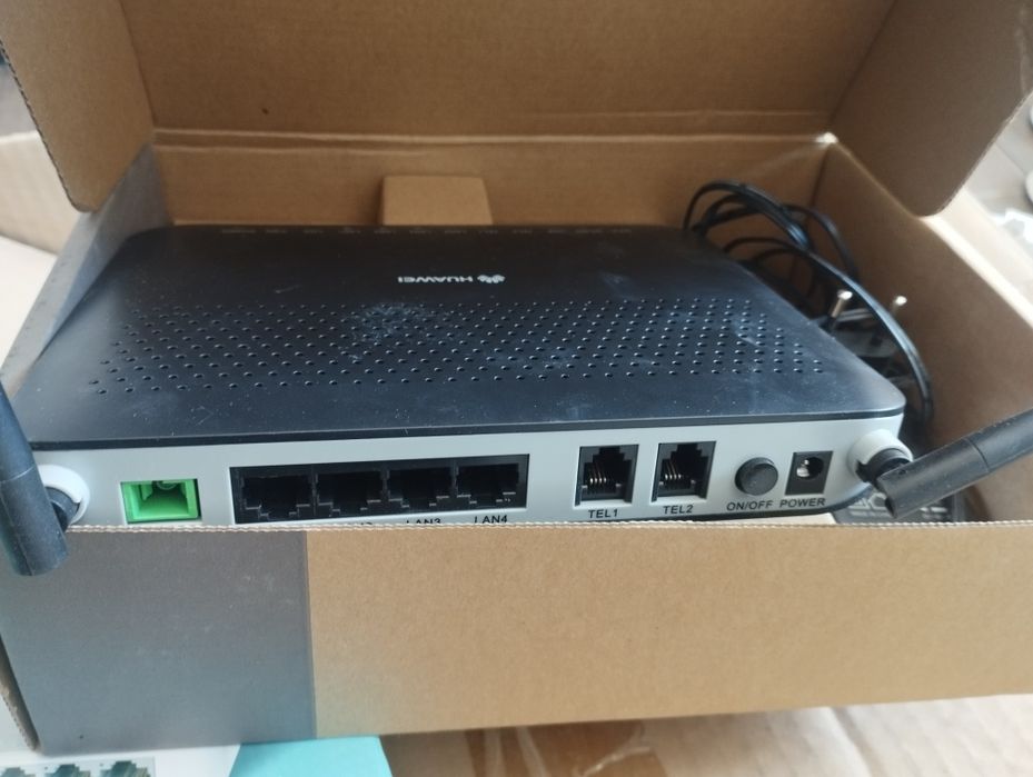 Модем Huawei  echo life hg8245