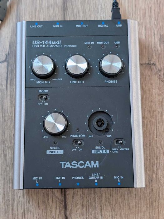 Vand US-144MK2, 220 RONi