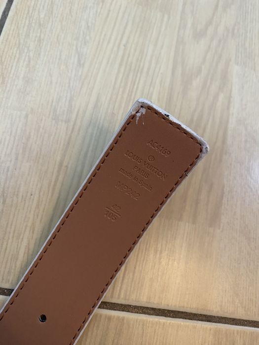 curea LV 105 cm noua