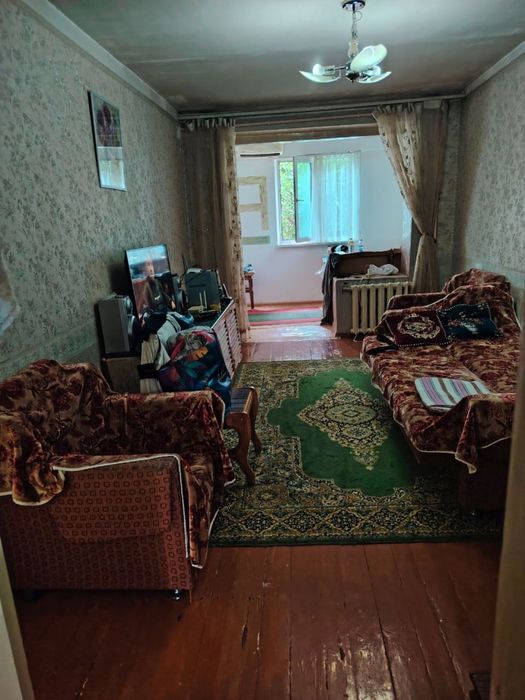 Продается 2х ком.кв 2/5/5 Чиланзар 15