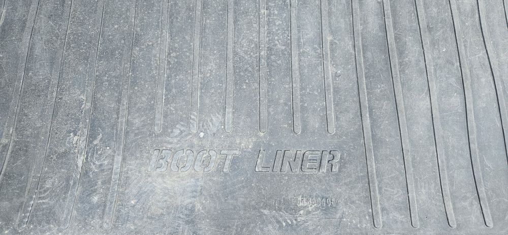 Полик на багажник ваз 15