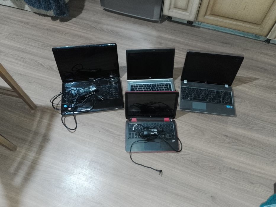 Leptopuri și monitor allone