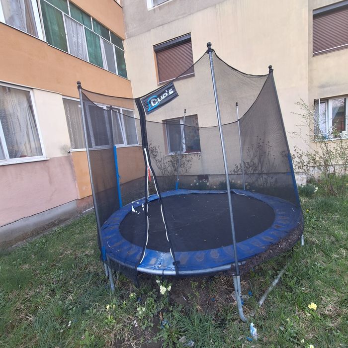 Trambulină mare !