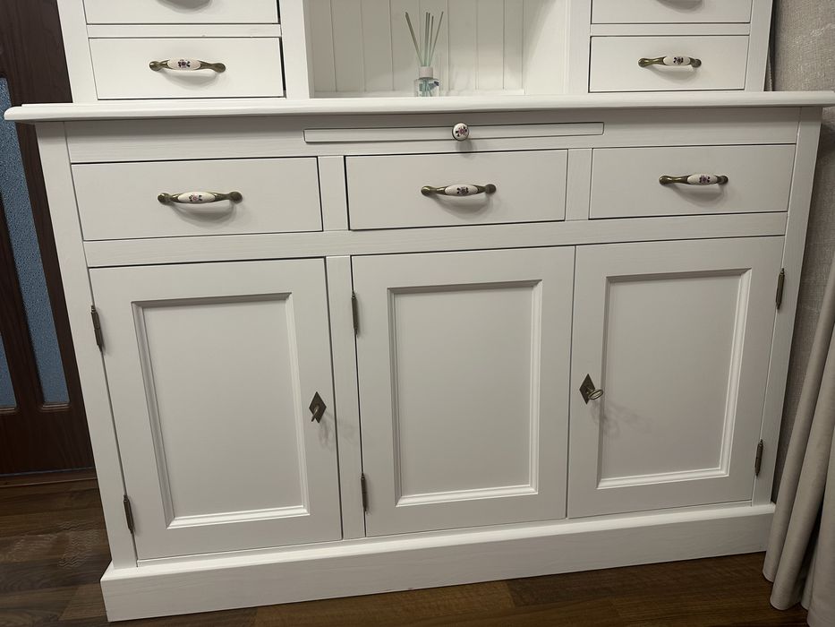 Mobila de living din lemn masiv de brad si stejar alba