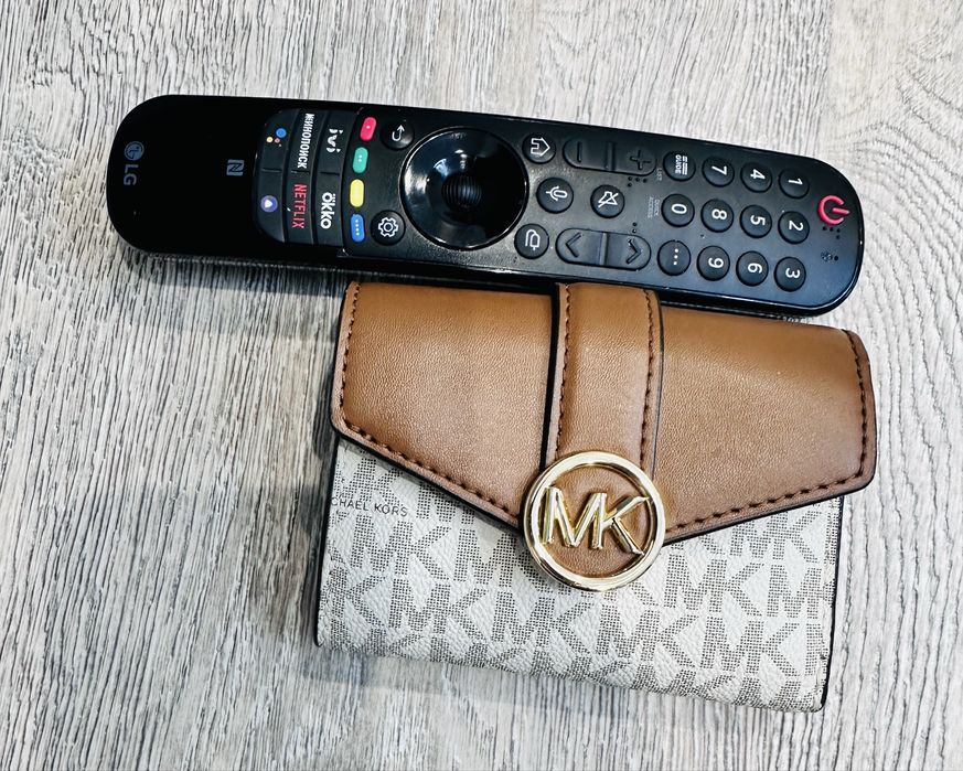 Кошелек женский Michael Kors