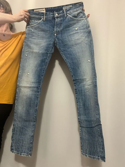 Blauer Denim pantaloni .
