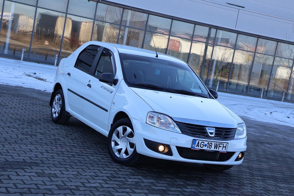 Dacia Logan benzina +gpl unic proprietar