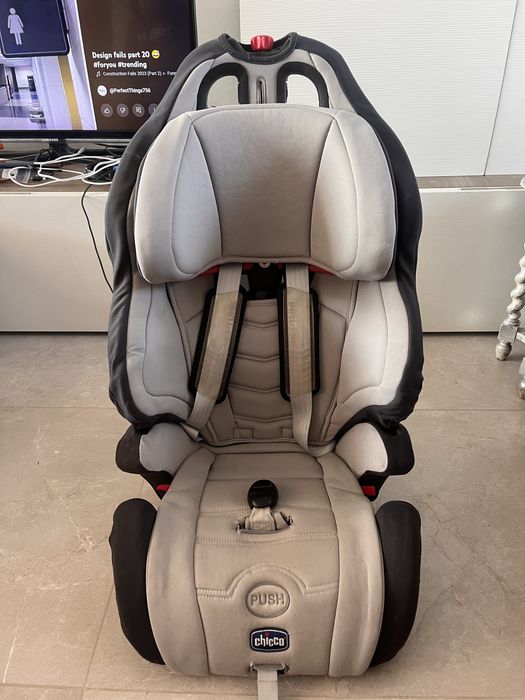 scaun auto 12 Luni +| 9-36 Kg Chicco