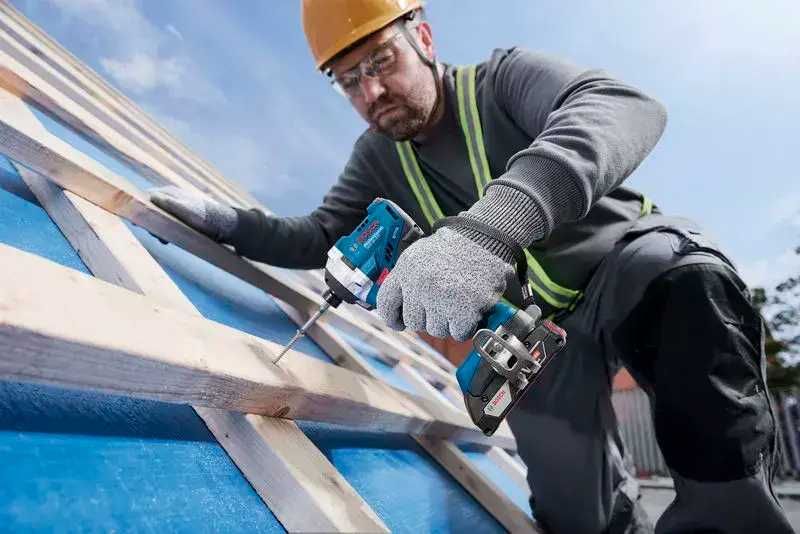 ПРОМОЦИЯ!Акумулаторен ударен винтоверт Bosch импакт GDR 18V-215