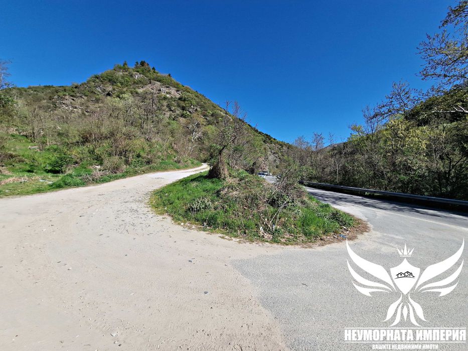 Продава се Парцел в Асеновград - 2555 кв.м за 91 €/кв.м - Снимка #5