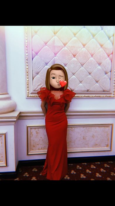 Продам красное платье