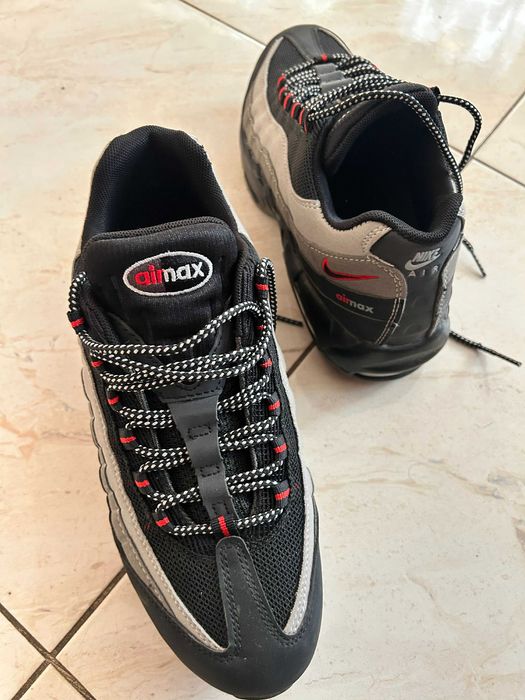 Nike Air Max 95.