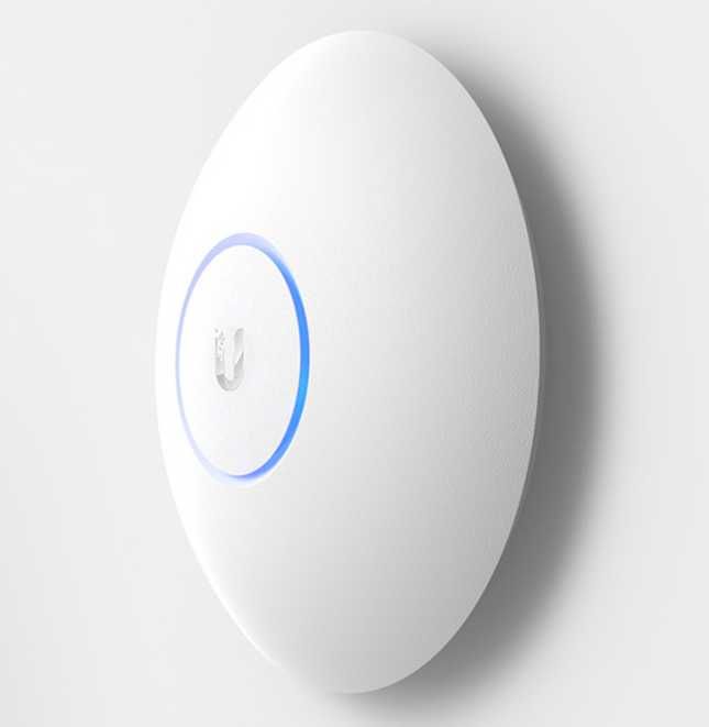Точка доступа - Ubiquiti Unifi 6 Pro (U6-Pro)