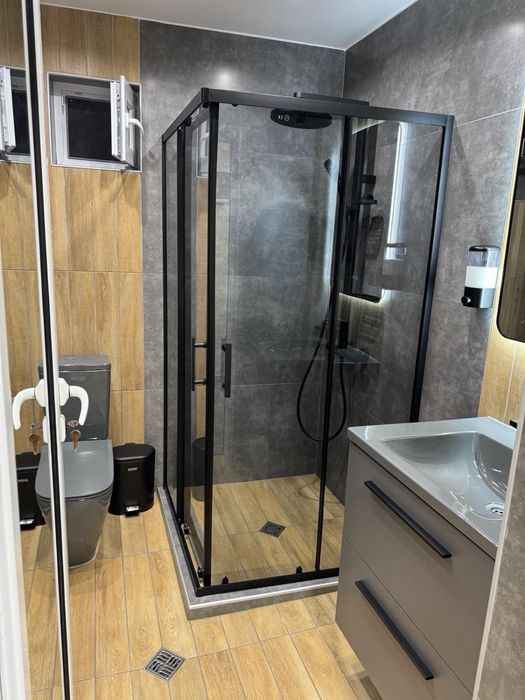 ПРОДАВА СЕ: Чисто нова реновирана къща на 10 км от София – с. Люлин ОПИСАНИЕ: