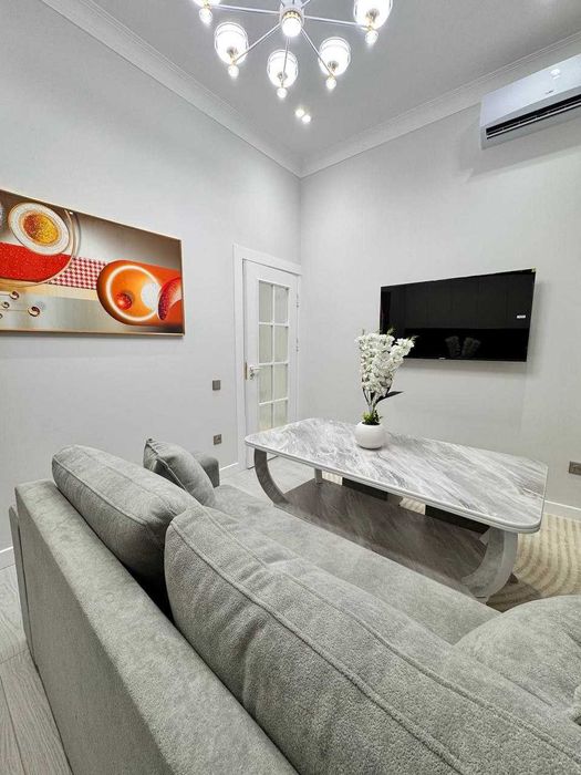 Уютная квартира с ремонтом в новостройке, Паркентский