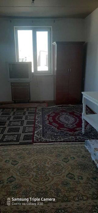 УрДУни олдидаги уйга кизларни ижарага  куяман