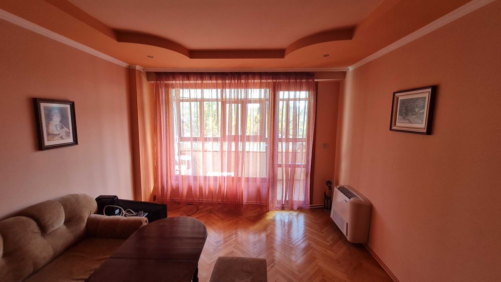 Дава се под наем Тристаен апартамент в Пирдоп - 100 кв.м за 500 € - Снимка #10