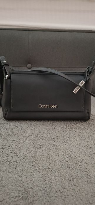 Poseta Calvin Klein
