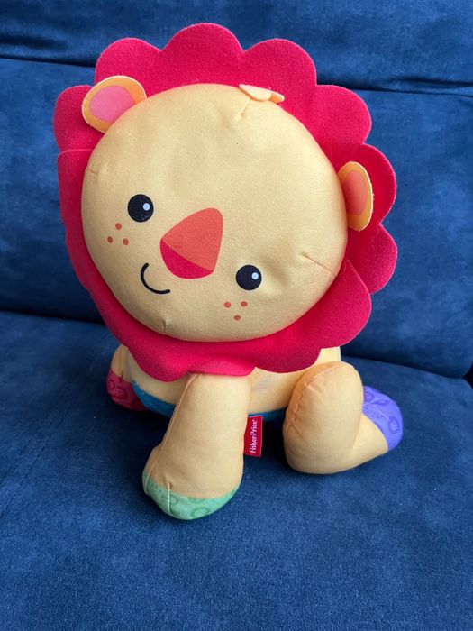 Детска играчка Fisher Price - Пълзящо лъвче