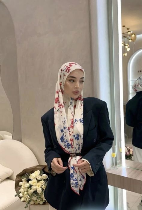 Платки для прекрасных девушек