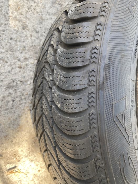 Titlu: Roată completă Debica Frigo 2 — 175/65 R14 82T (Iarnă), rulată un singur sezon