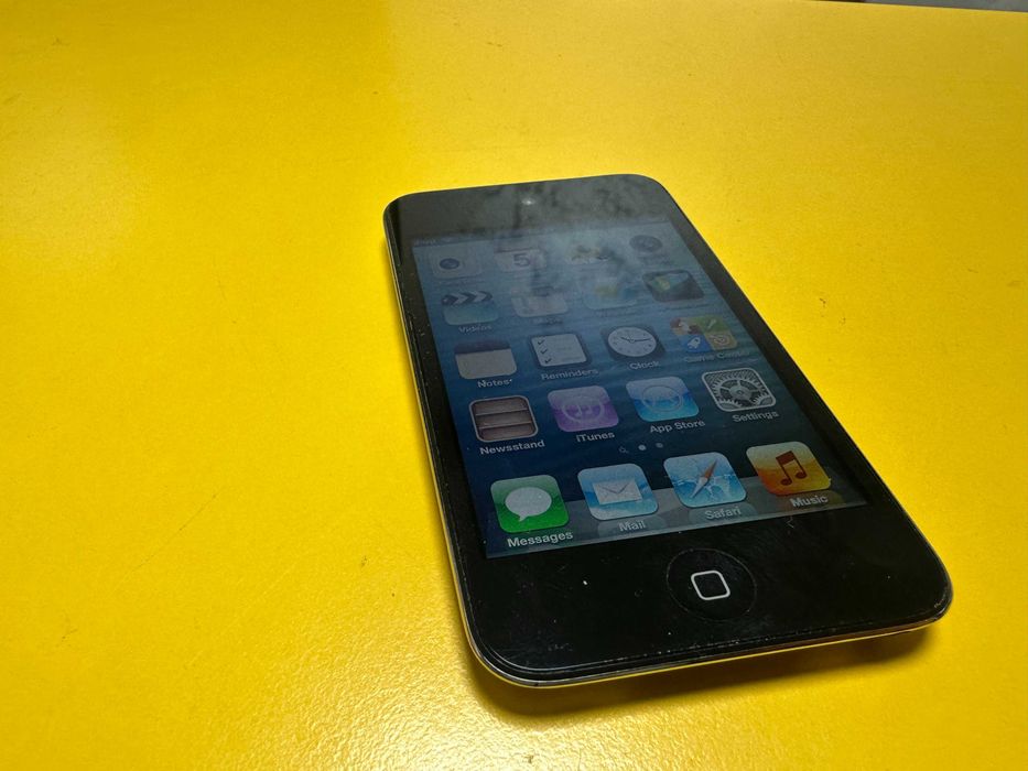 Apple iPod A1367 touch (4nd Gen) 8GB